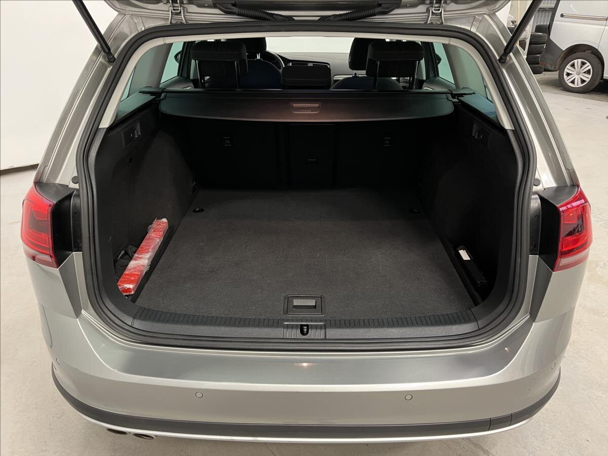 Volkswagen Golf Kombi 2,0 l 135 kw