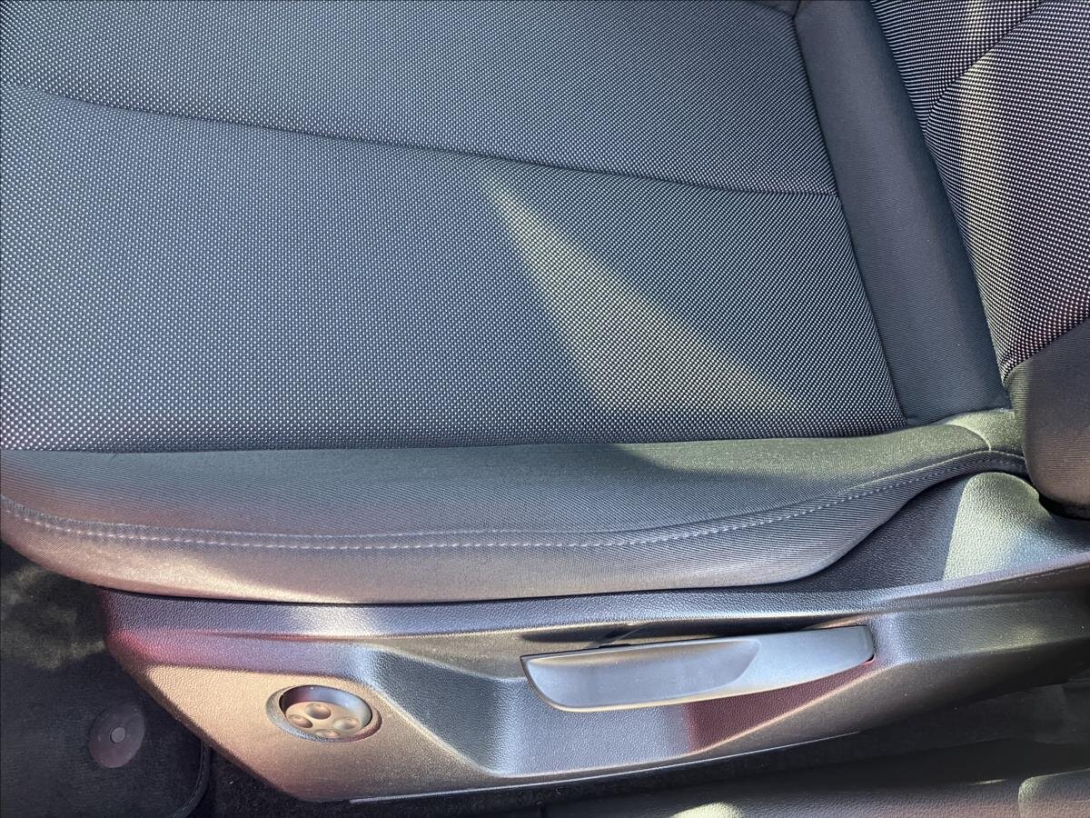 Audi Q2 SUV / Terénní 2,0 l 110 kw