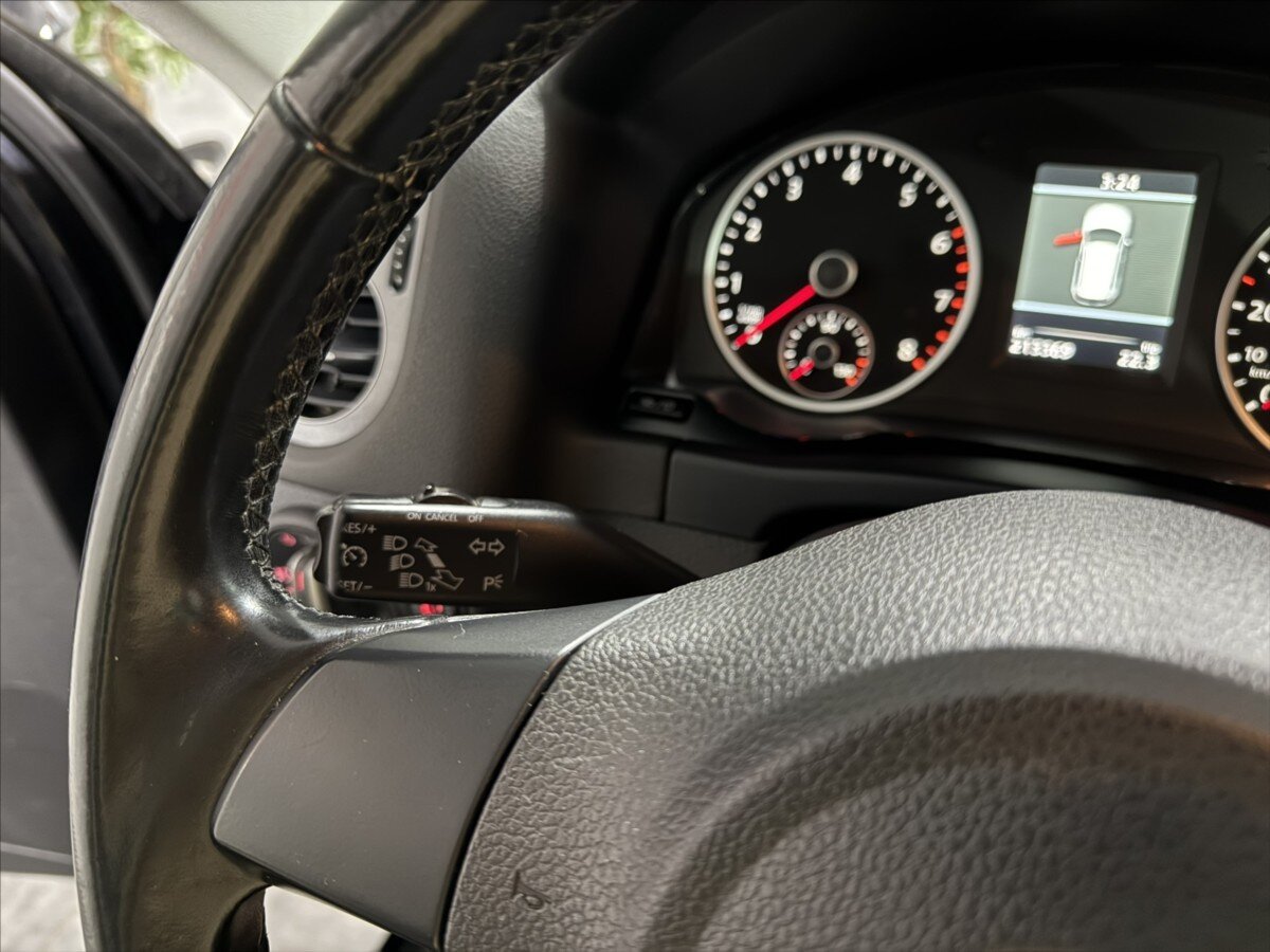 Volkswagen Tiguan SUV / Terénní 1,4 l 118 kw