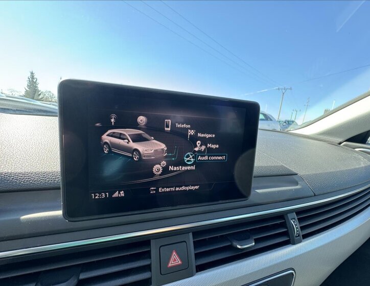 Audi A4 Kombi 2,0 l 140 kw