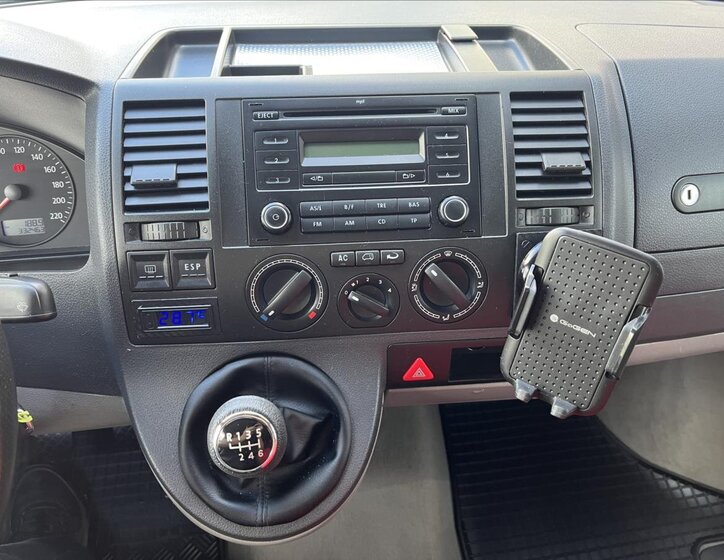 Volkswagen Caravelle MPV 2,5 l 96 kw