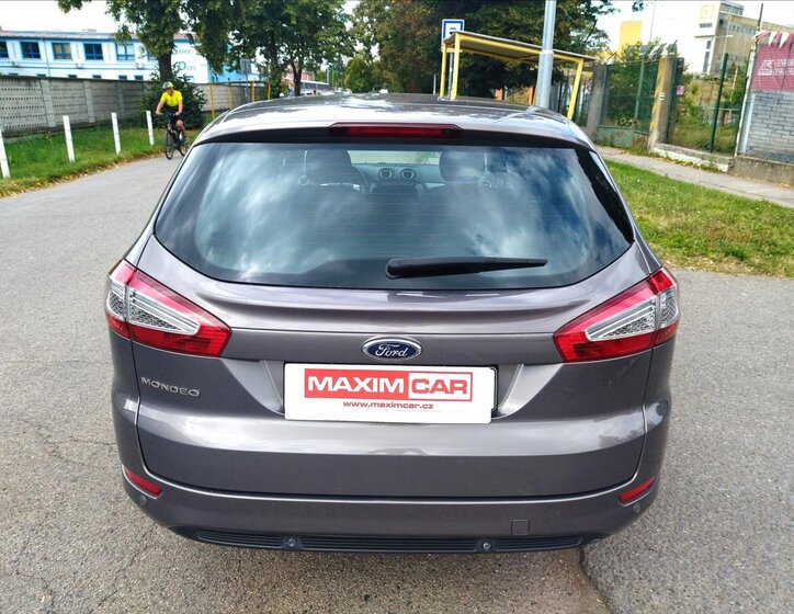 Ford Mondeo Kombi 2,0 l 120 kw