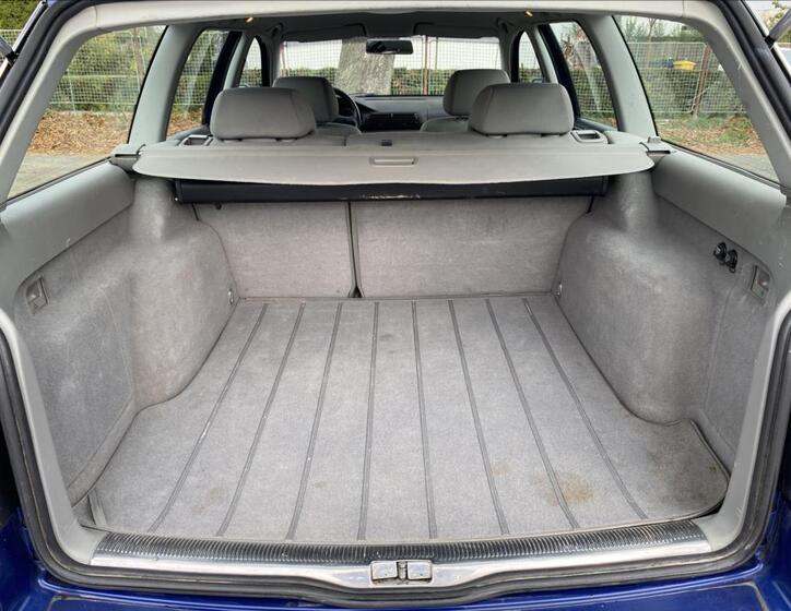 Volkswagen Passat 35