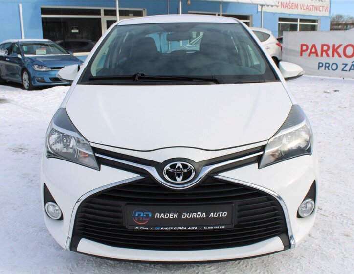 Toyota Yaris 2