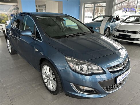 Opel Astra Hatchback 1,6 l 125 kw