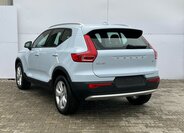Volvo XC40 9