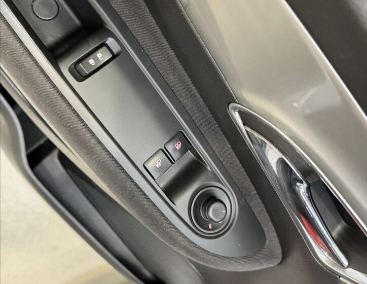 Opel Mokka Hatchback 1,6 l 85 kw