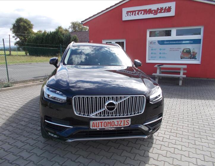 Volvo XC90 2