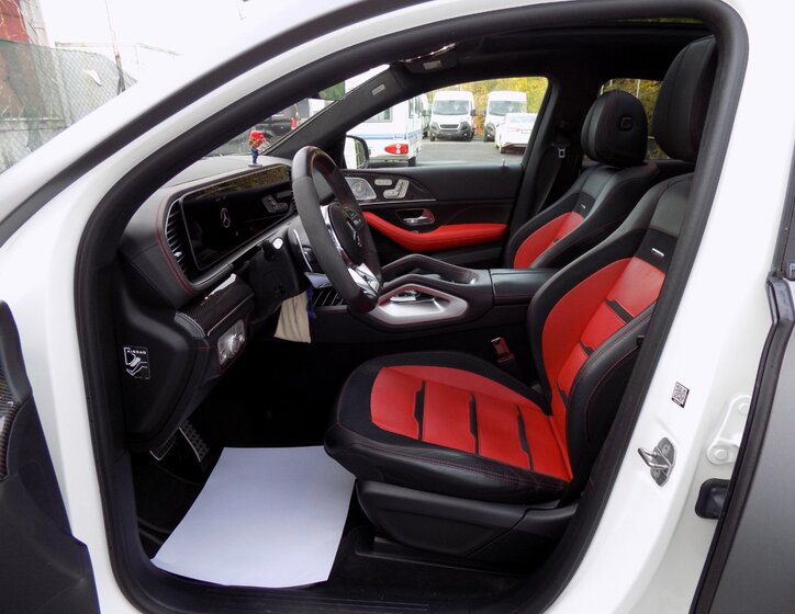 Mercedes-Benz GLE 12