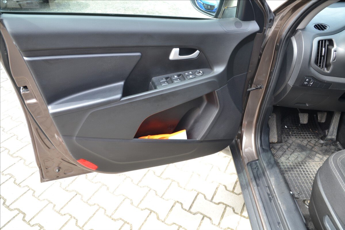 KIA Sportage SUV / Terénní 1,6 l 99 kw