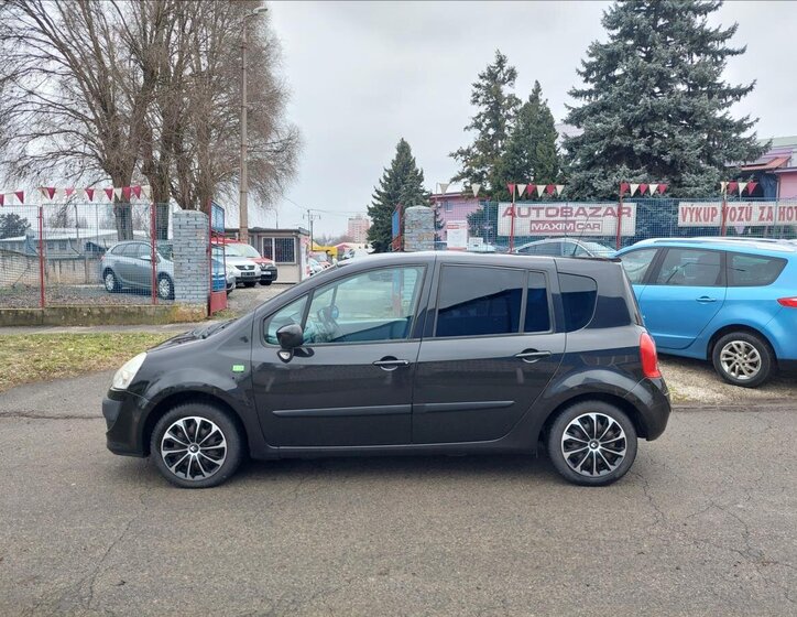 Renault Modus Hatchback 1,1 l 55 kw