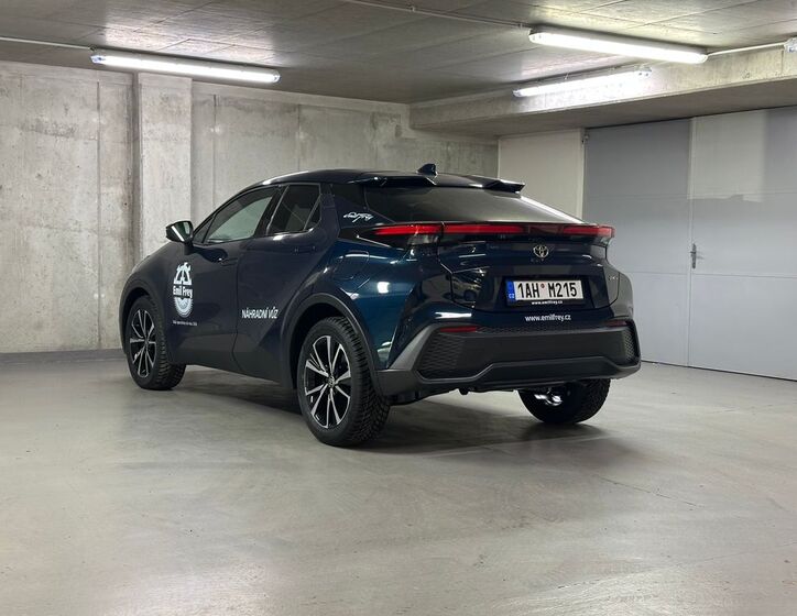 Toyota C-HR Hatchback 1,8 l 90 kw