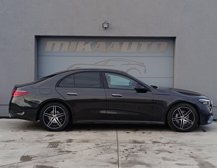 Mercedes-Benz Třídy E Sedan 2,0 l 145 kw