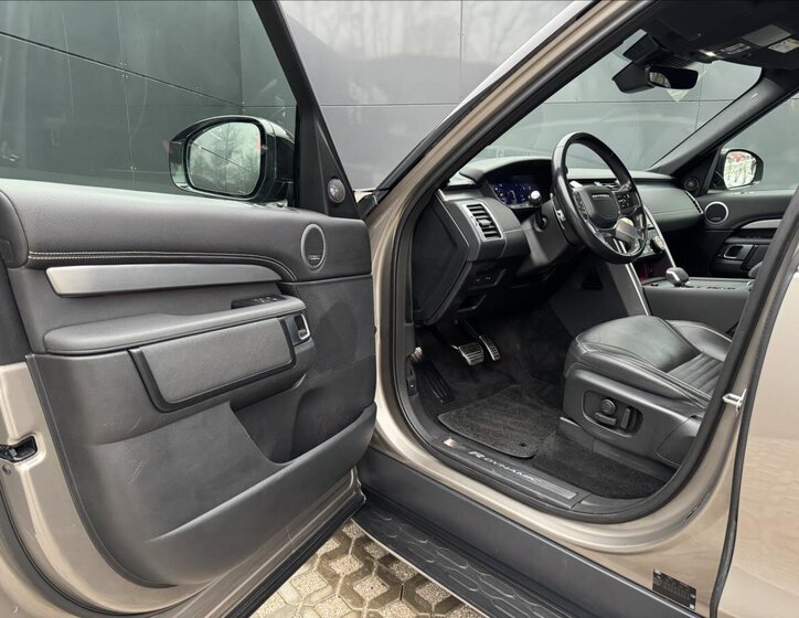 Land Rover Discovery SUV 3,0 l 221 kw