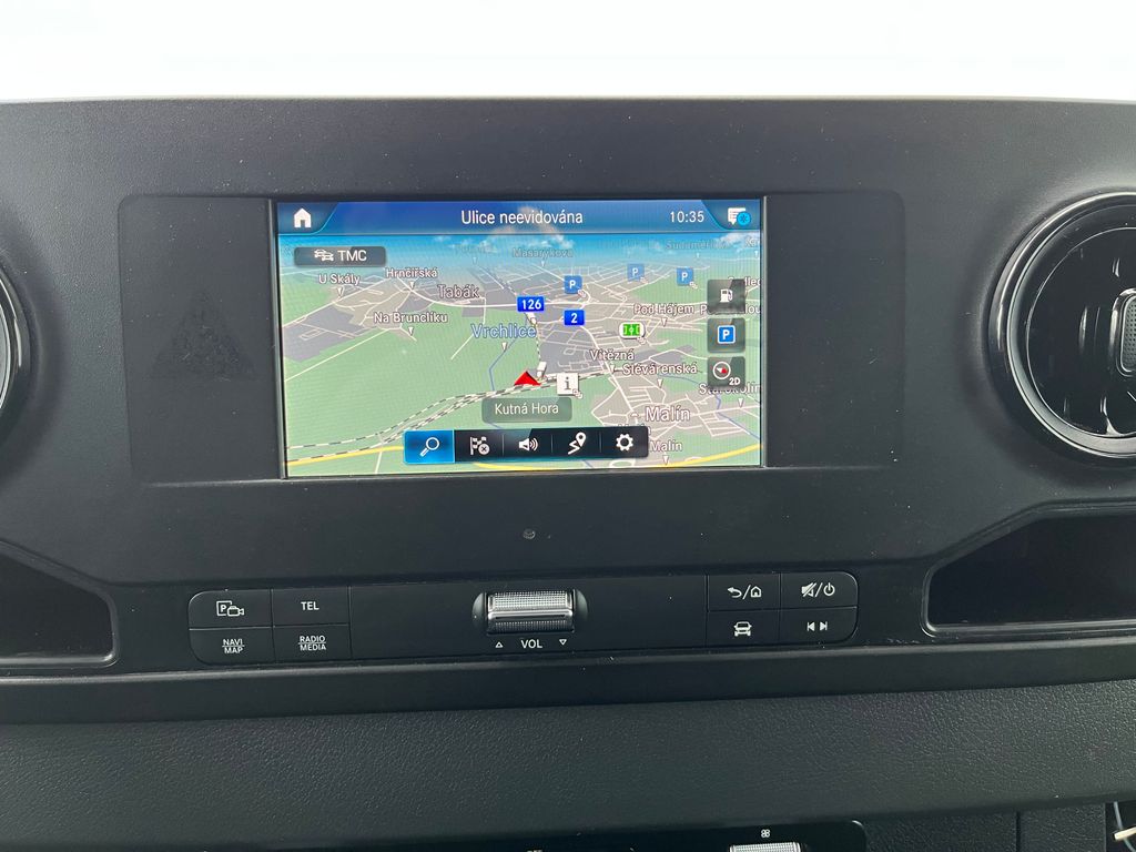 Mercedes-Benz Sprinter