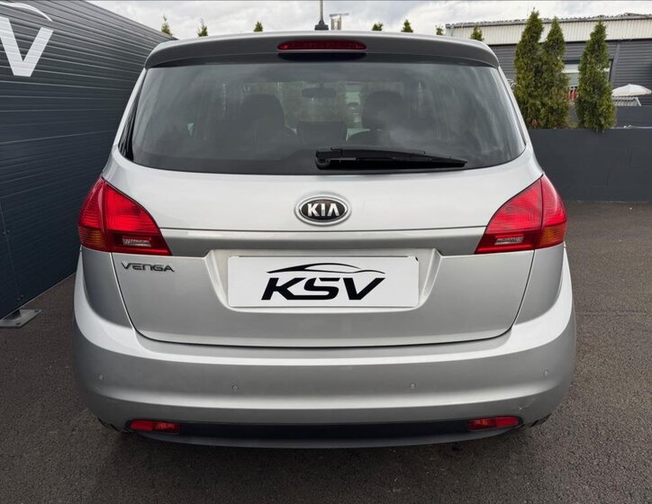 KIA Venga 8