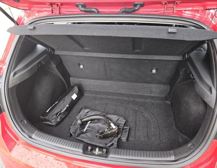 Hyundai i30 Hatchback 1,5 l 80 kw