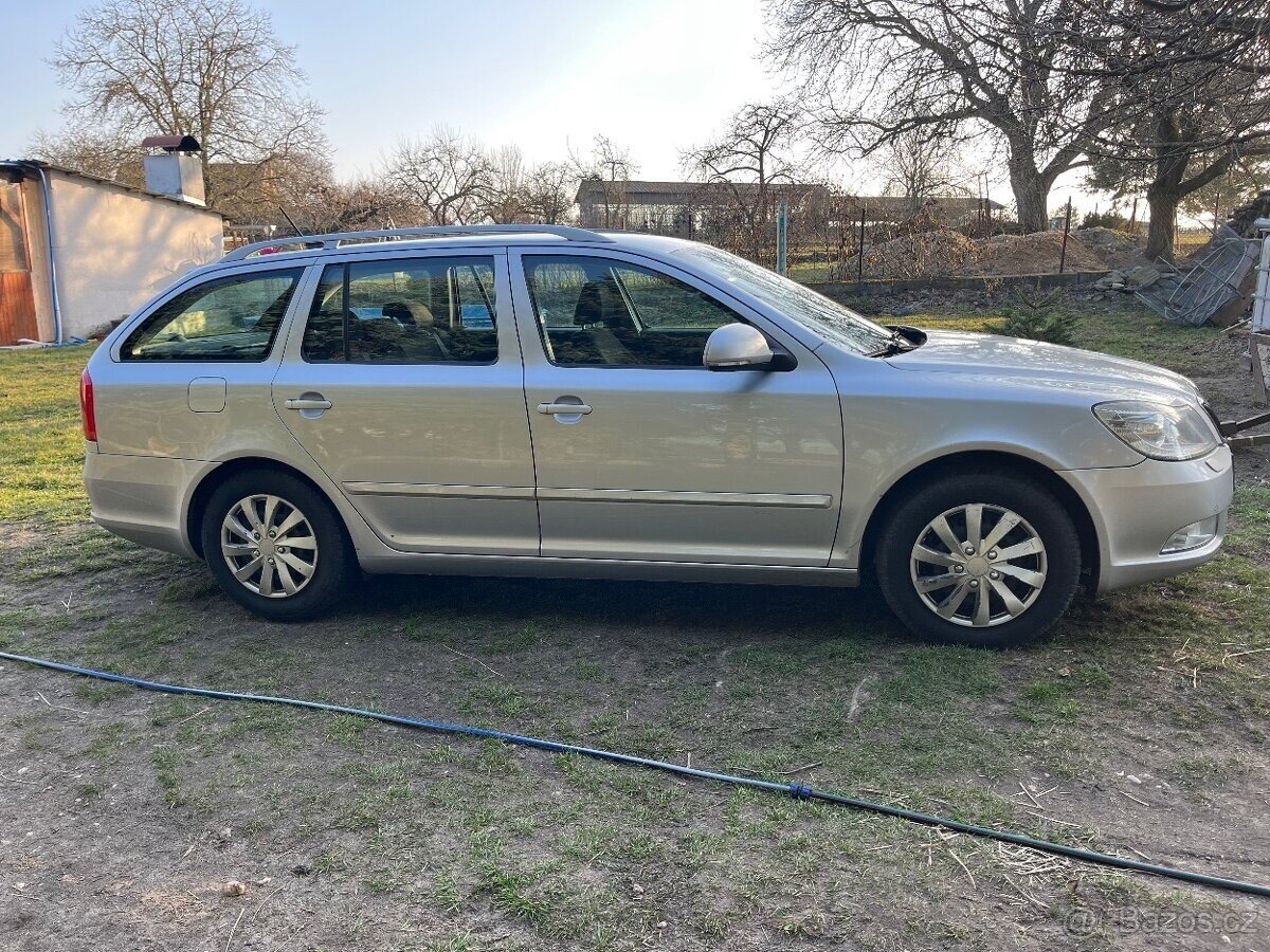 Škoda Octavia Kombi 0,0 77 kw