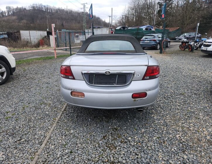 Chrysler Sebring Kabriolet 2,7 l 149 kw
