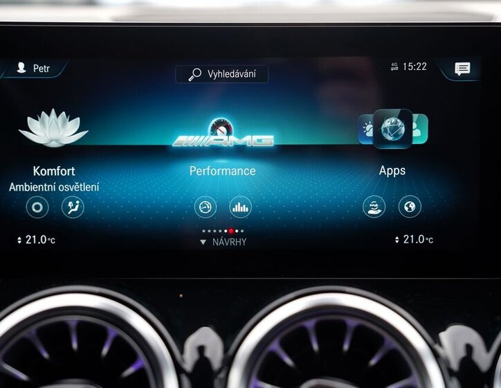 Mercedes-Benz GLB SUV / Terénní 2,0 l 225 kw