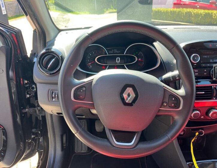 Renault Clio Kombi 1,1 l 54 kw
