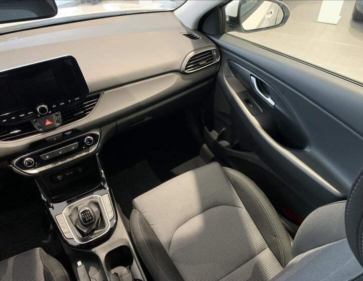 Hyundai i30 Kombi 1,5 l 70 kw