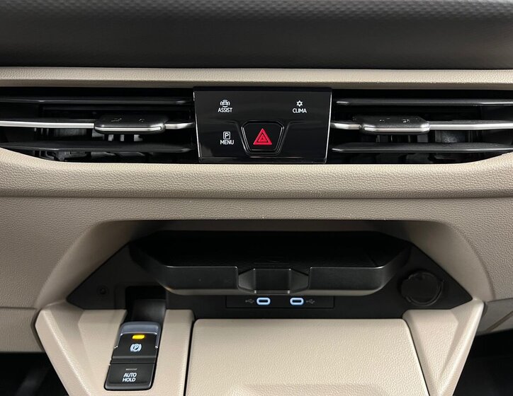 Volkswagen Ostatní Kombi 2,0 l 110 kw