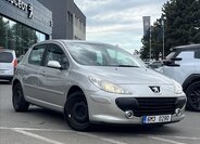 Peugeot 307 Hatchback 1,4 l 65 kw