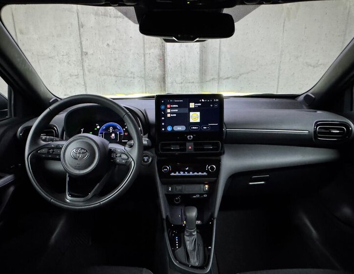 Toyota Yaris Cross SUV 1,5 l 68 kw