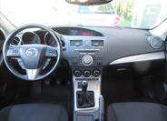 Mazda 3 9