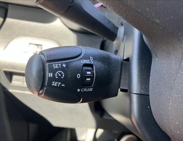 Toyota ProAce Kombi 1,2 l 81 kw