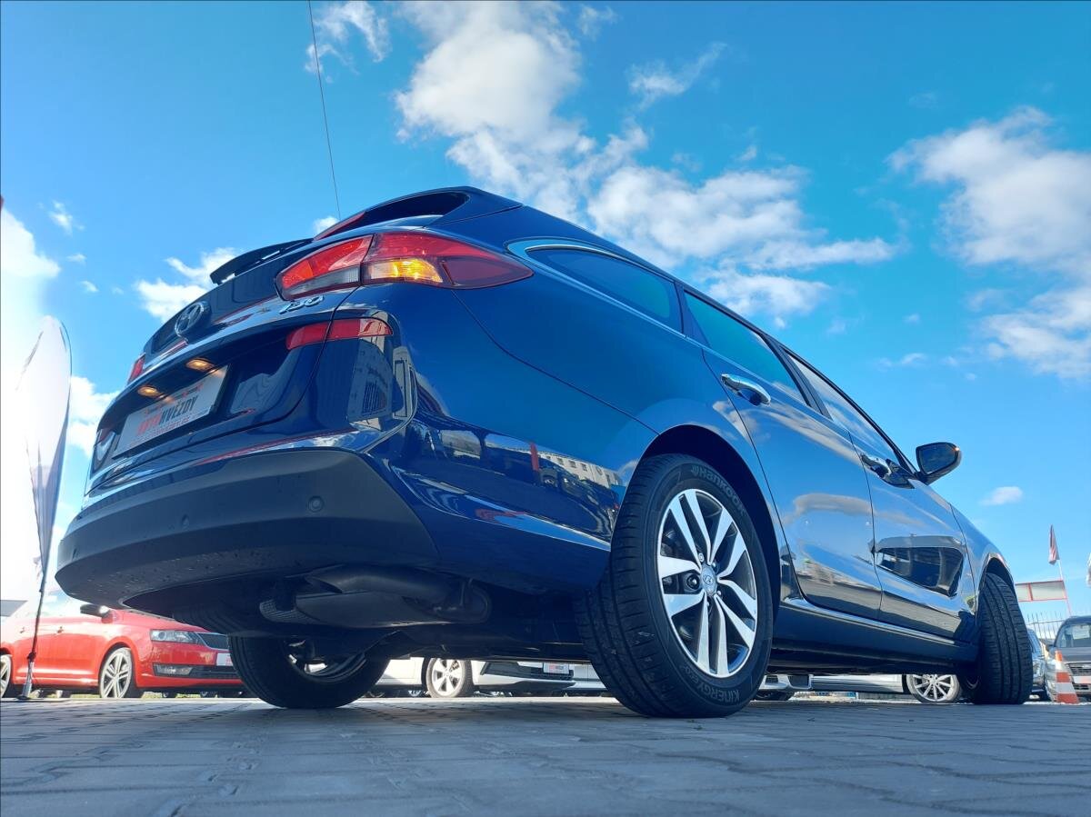 Hyundai i30 Kombi 1,6 l 85 kw