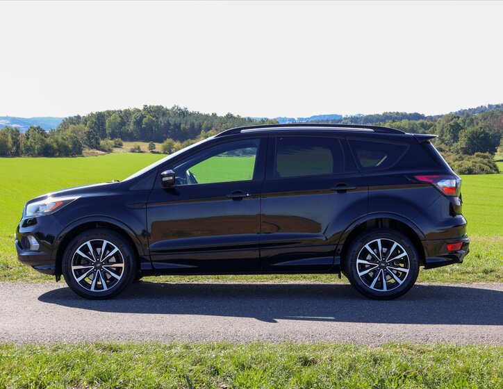 Ford Kuga 4