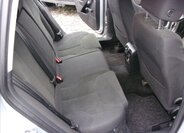 Volkswagen Passat 13