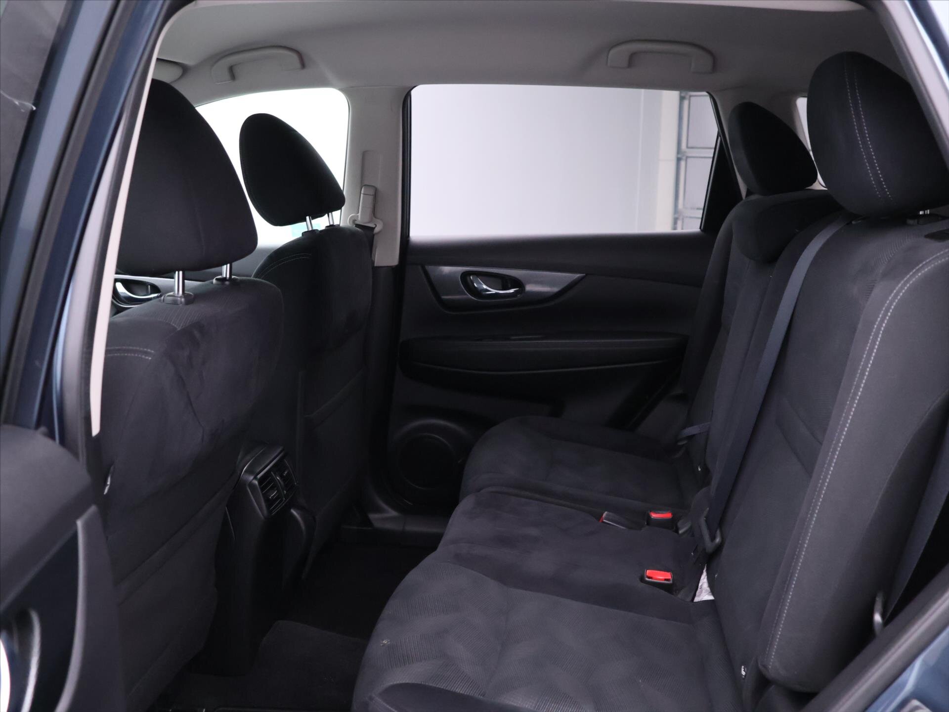 Nissan X-Trail SUV / Terénní 1,6 l 96 kw