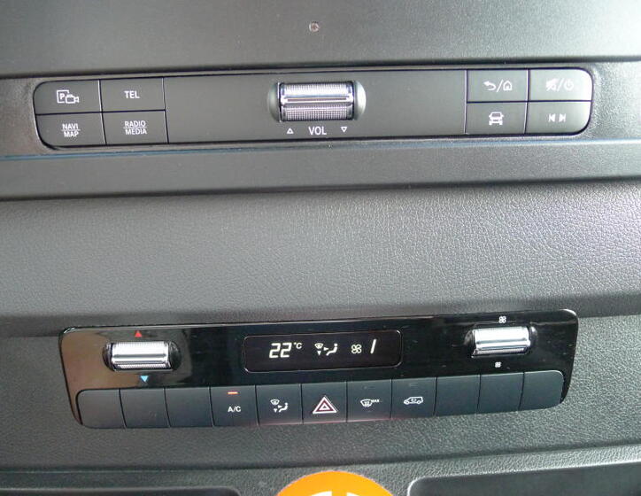 Mercedes-Benz Sprinter 18