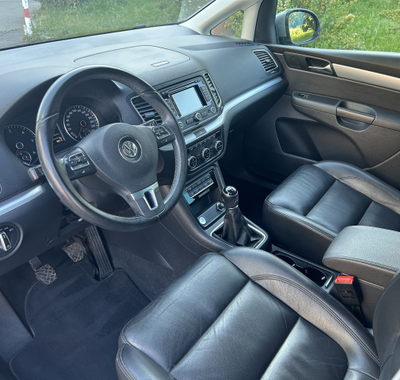 Volkswagen Sharan 27