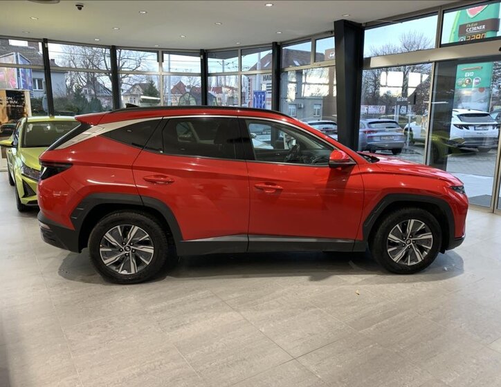 Hyundai Tucson SUV / Terénní 1,6 l 110 kw