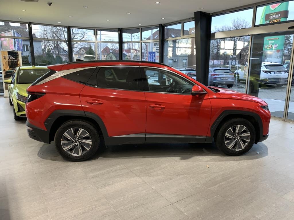 Hyundai Tucson SUV / Terénní 1,6 l 110 kw