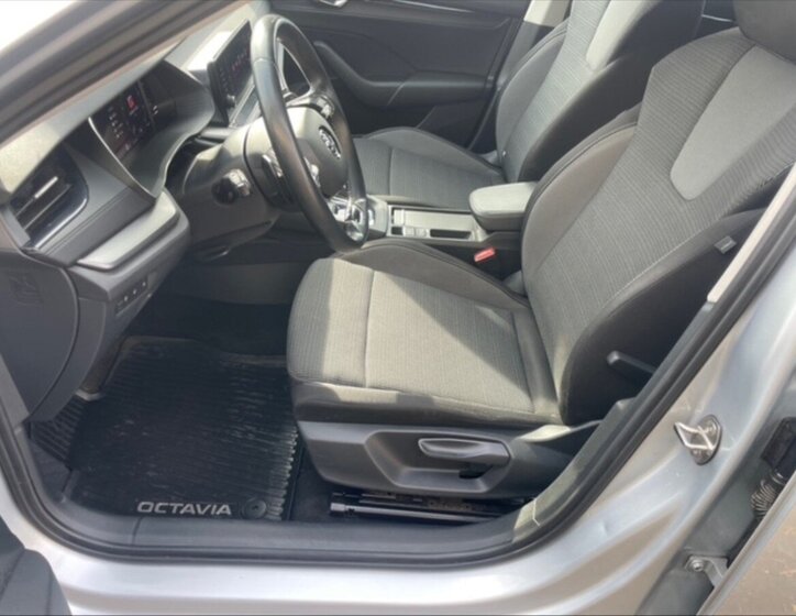 Škoda Octavia Kombi 2,0 l 110 kw