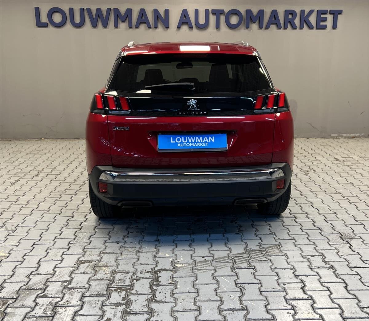Peugeot 3008 SUV 1,2 l 96 kw