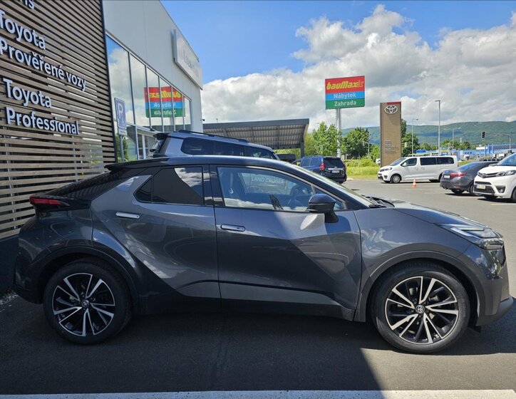 Toyota C-HR 18