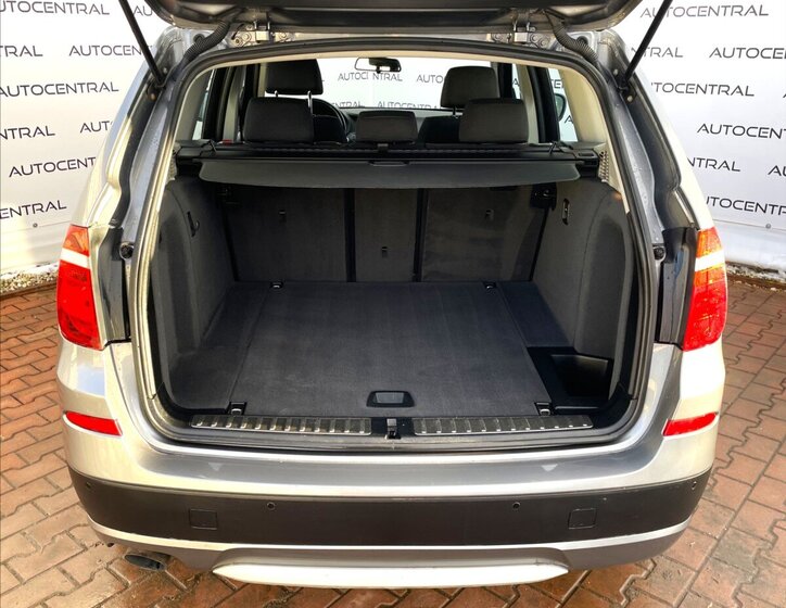 BMW X3 SUV / Terénní 2,0 l 135 kw