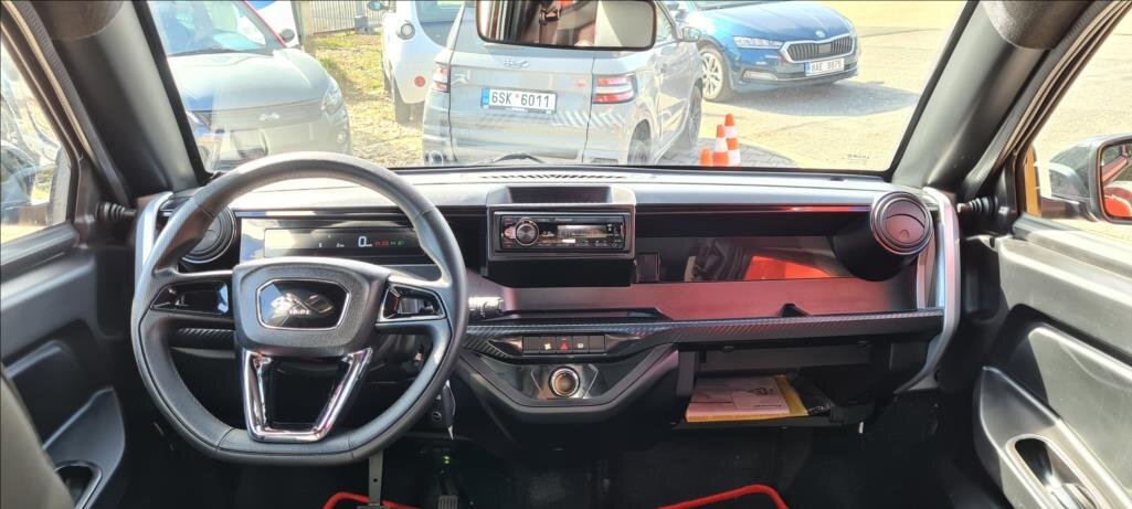 Ligier Ostatní Hatchback 499,0 6 kw