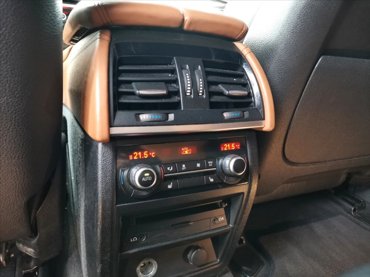 BMW X6 SUV / Terénní 3,0 l 190 kw