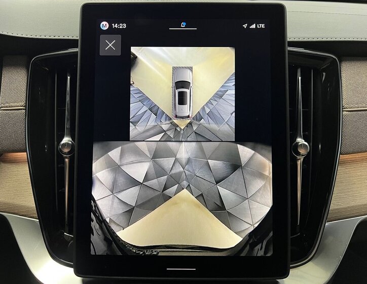 Volvo XC90 SUV 2,0 l 335 kw