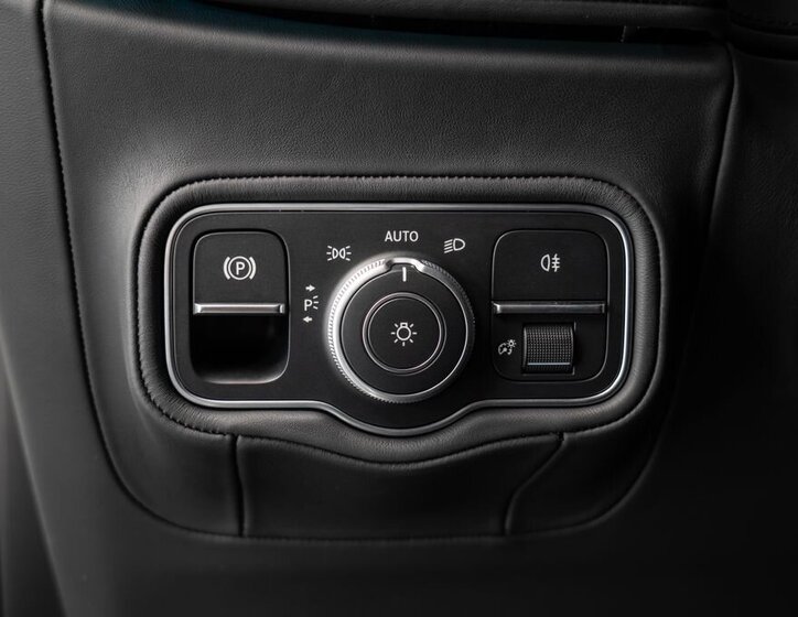 Mercedes-Benz Třídy G SUV 0,0 630 kw