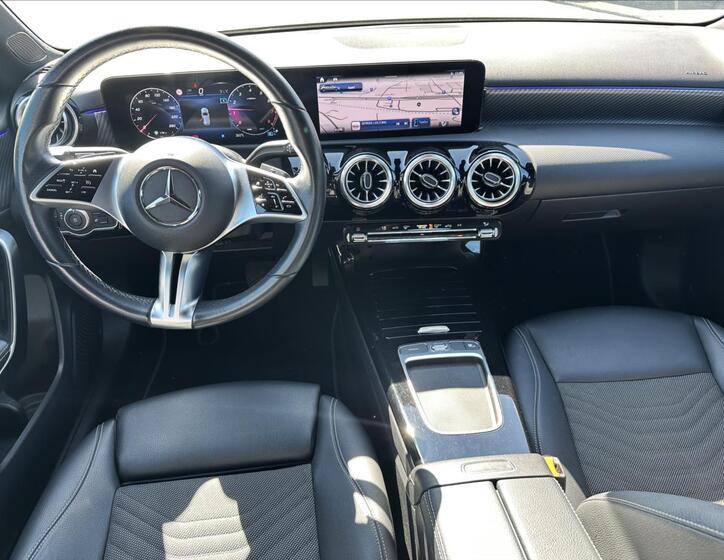 Mercedes-Benz Třídy A 9