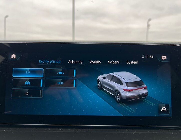 Mercedes-Benz EQC 27