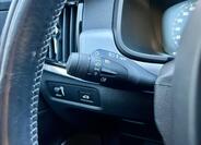 Volvo V90 25